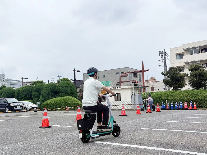 パイロンを使った走行練習