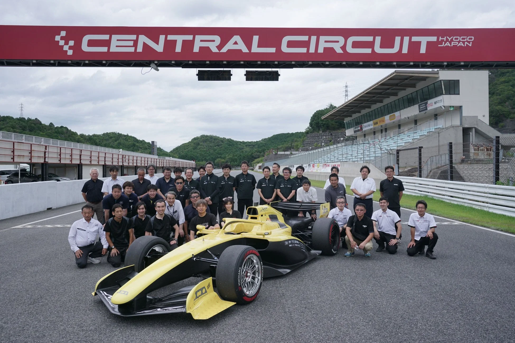 セントラルサーキットでの集合写真
