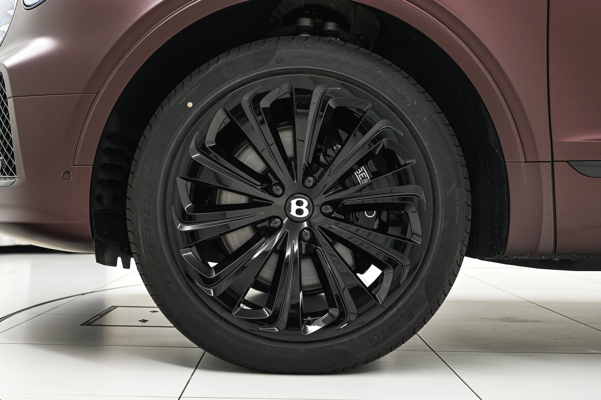 Bentley Bentayga Azure Shadow Series Wheel