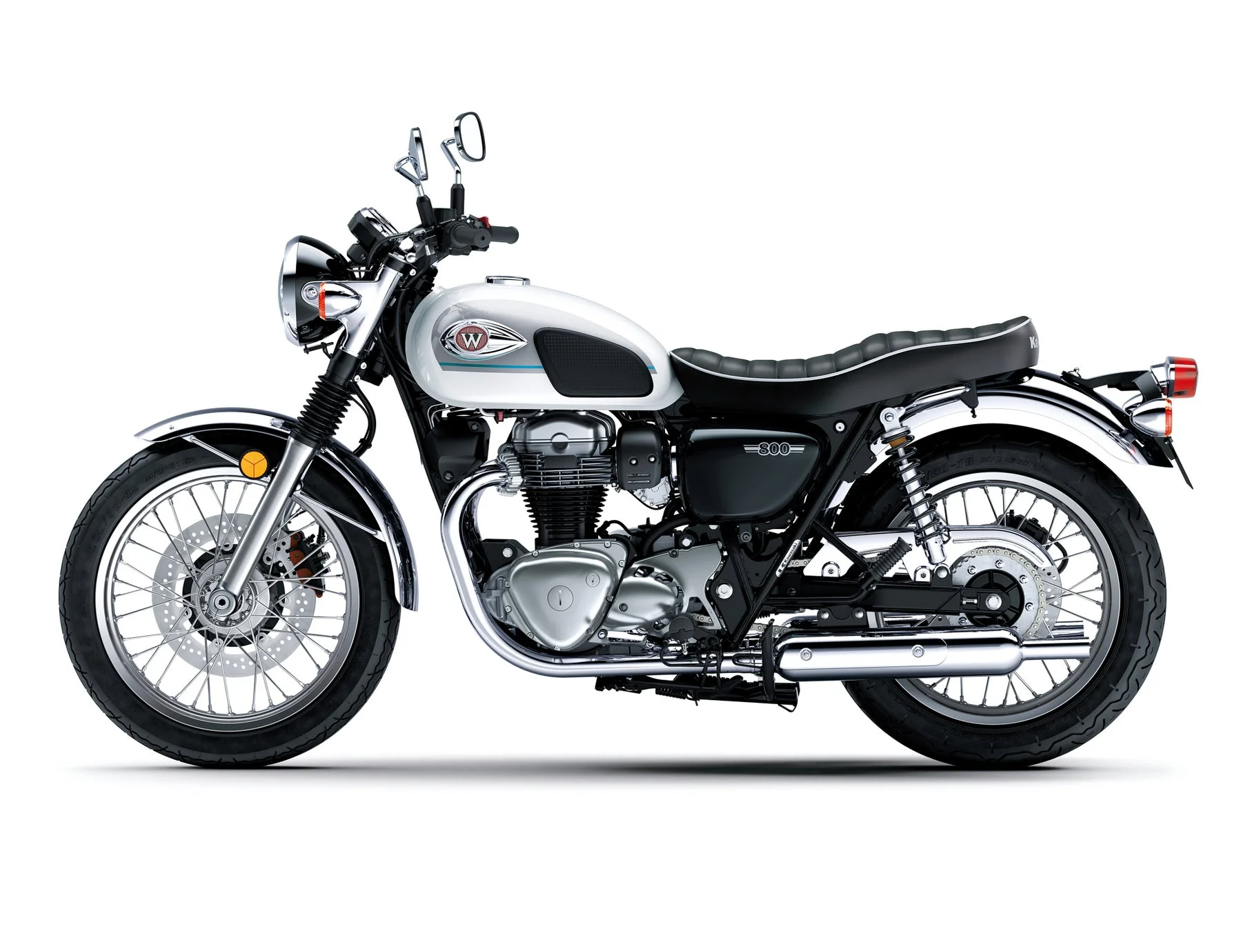 パールクリスタルホワイトのW800側面