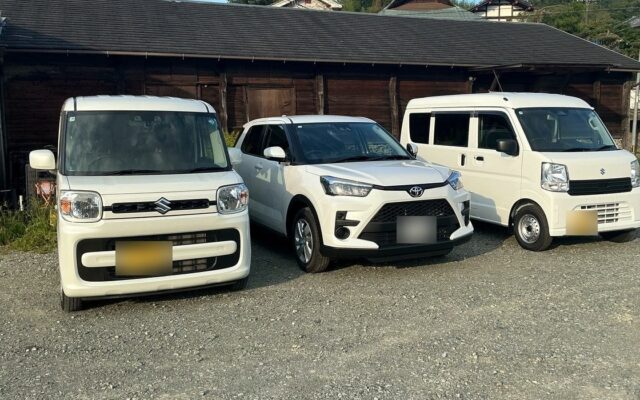 送迎車が車検・修理中でも、利用者さんの送迎を止めない。大分県の福祉用具事業者ナガヨシのグループ会社が、介護施設・事業所向けに「福祉車両レンタカー」を開始