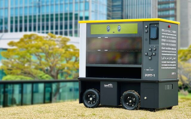 移動型無人販売ロボット「PIMT-0」がUMEKITA STARTUP SQUARE 2026でドリンク販売を実施