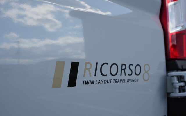 LACモービルの新型キャンピングカー「RICORSO8」、大阪キャンピングカーフェア2026で展示デビュー！
