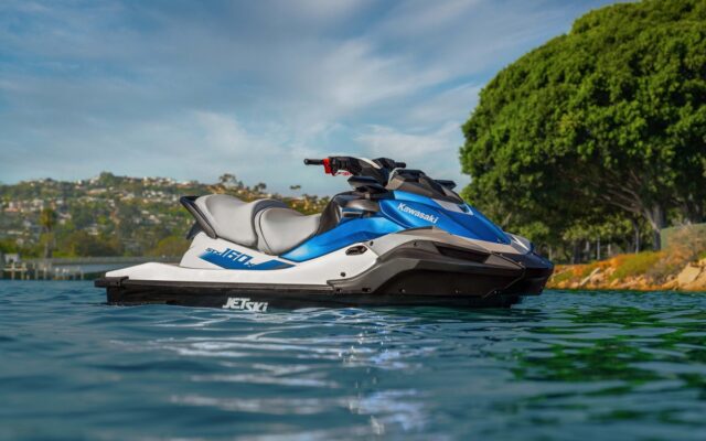 カワサキから「JET SKI STX 160X」が新グラフィックで登場！│2027年春頃国内導入予定