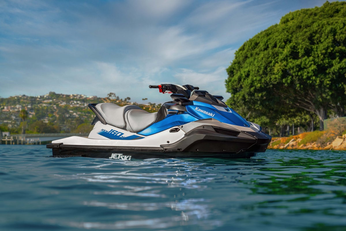 カワサキから「JET SKI STX 160X」が新グラフィックで登場!│2027年春頃国内導入予定
