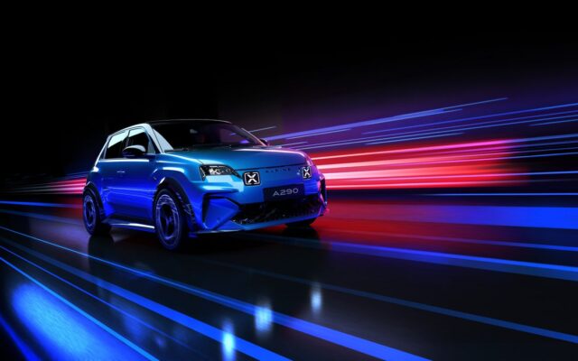 アルピーヌ初の電気自動車として誕生したホットハッチ アルピーヌ A290を11月19日(木)に発売