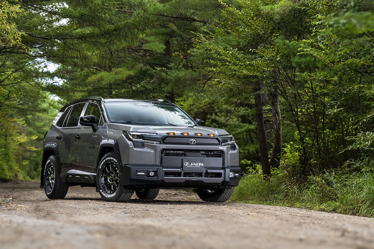 RAV4 Adventure（60系）用「スタイリングパッケージ」を発売
